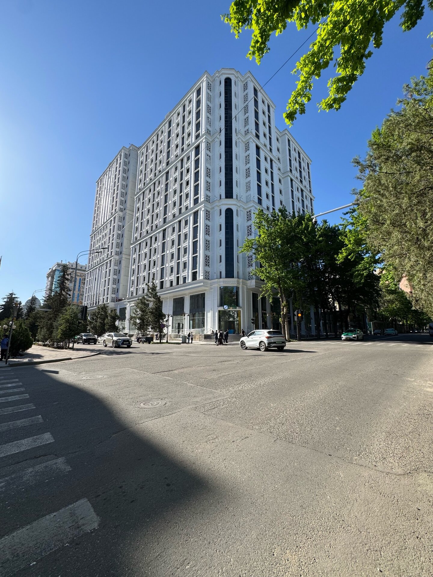 Коммерческая недвижимость 483 м².