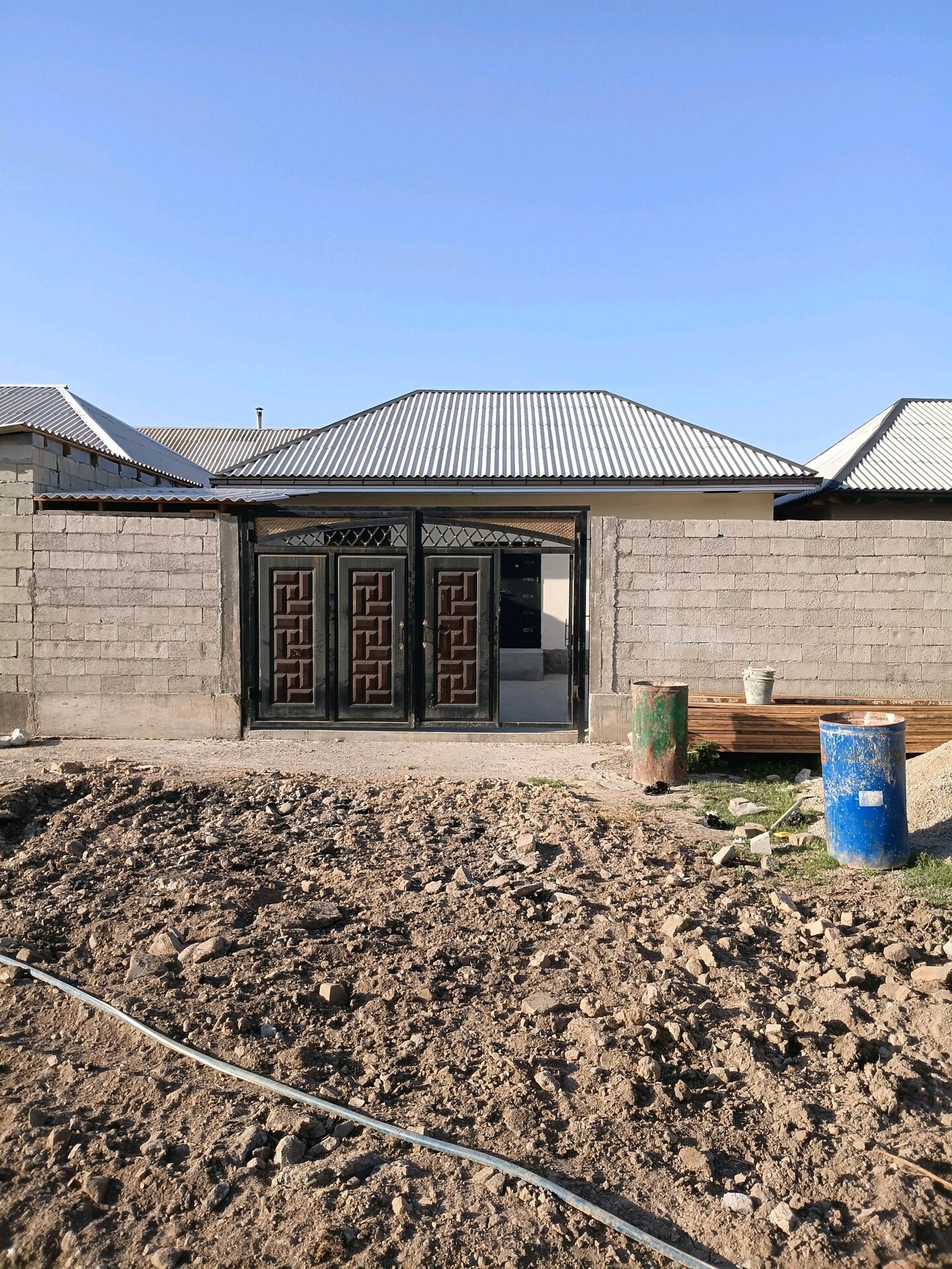 Дом, 4 комнат,  этаж.
