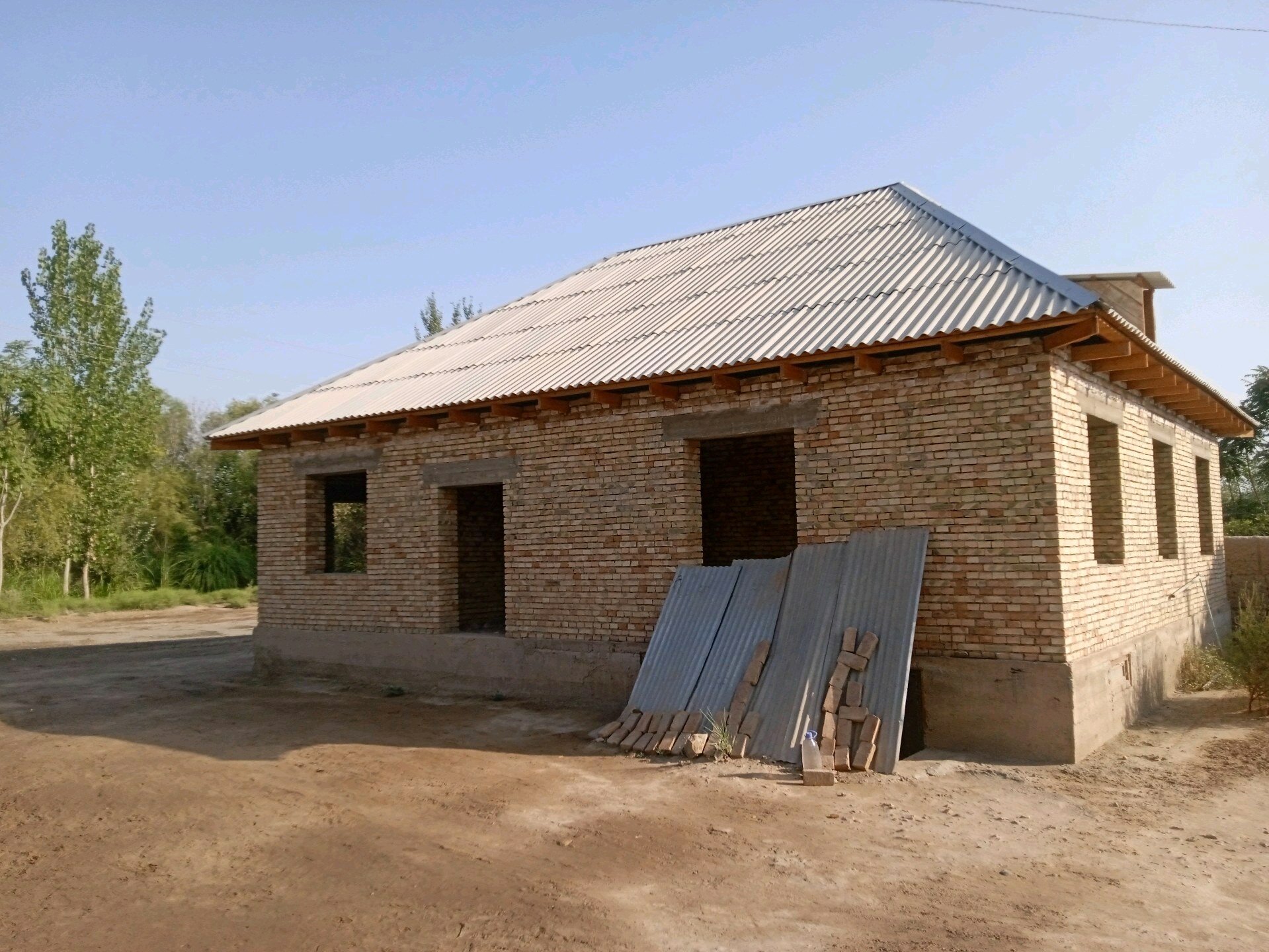 5-комнатный дом в Дусти — фото 3, кухня