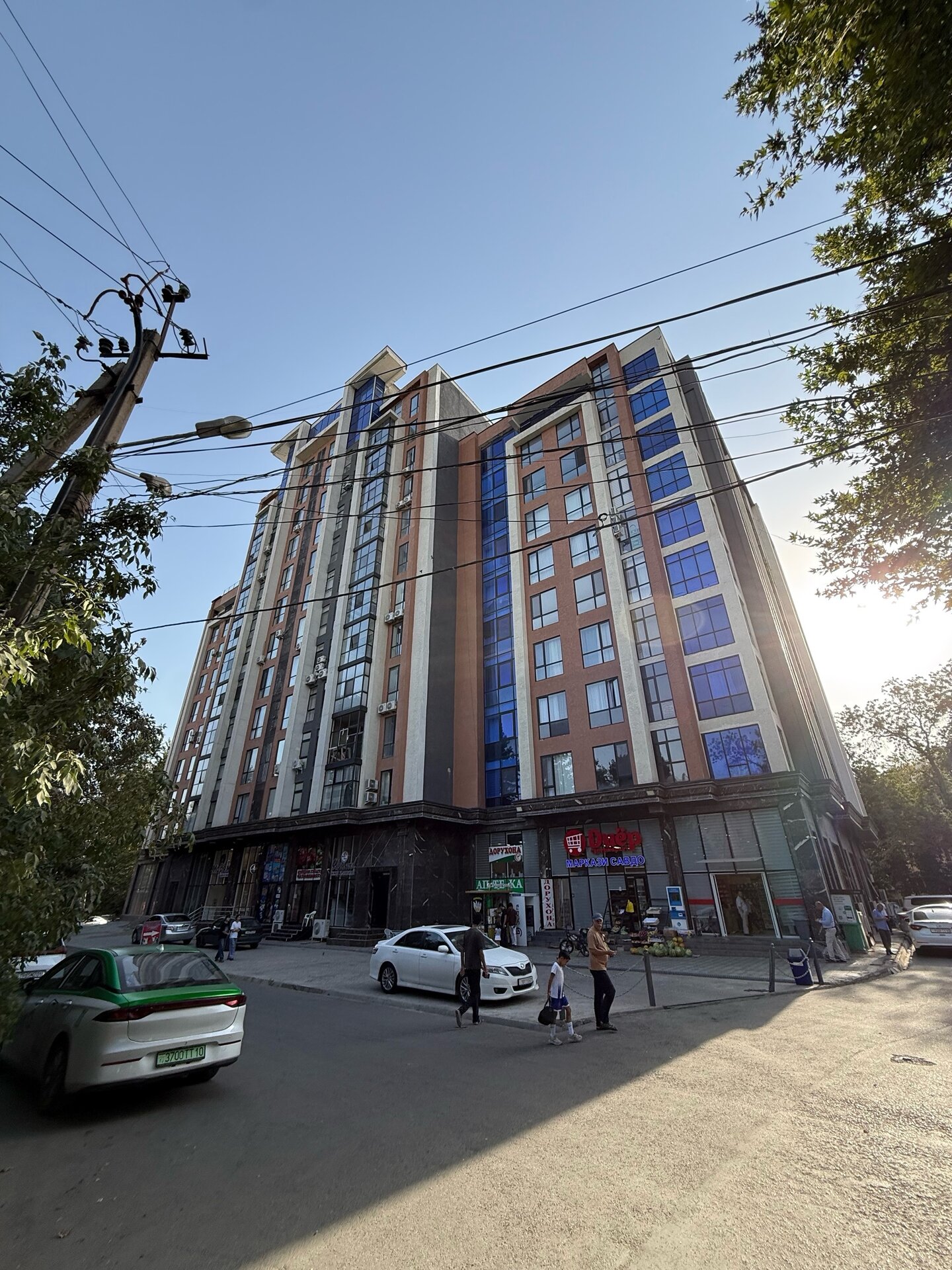 3-комнатная квартира в Душанбе, Сино — фото 1, гостиная