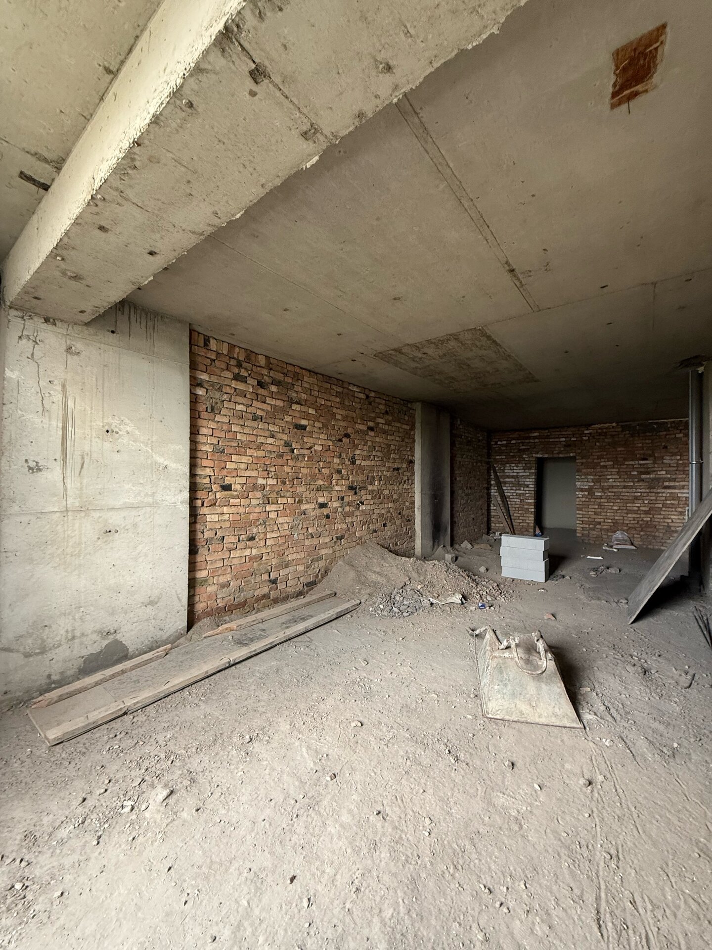1-комнатная квартира в Душанбе, Шохмансур — фото 5, коридор