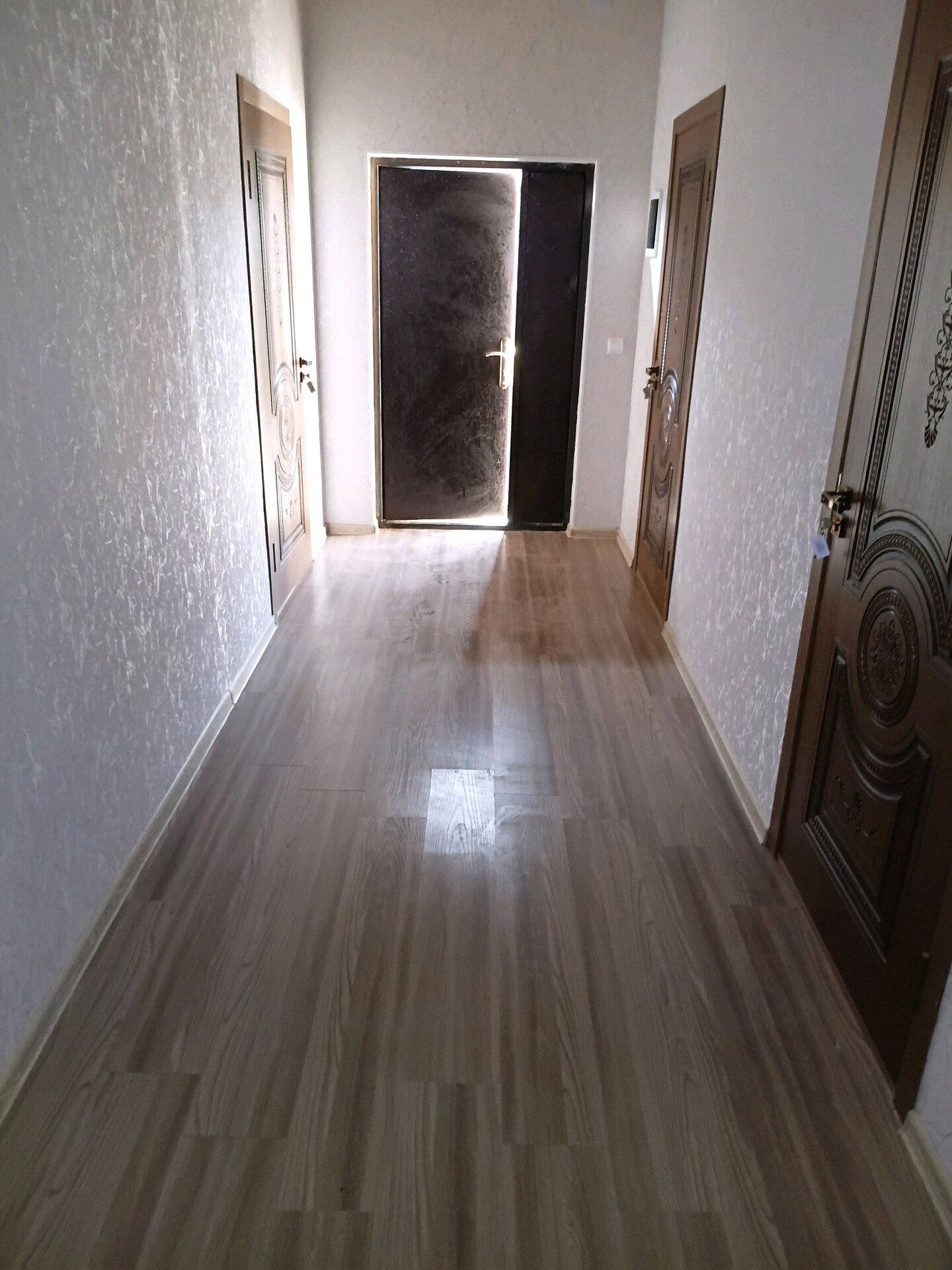 Дом, 4 комнат, 1 этаж.