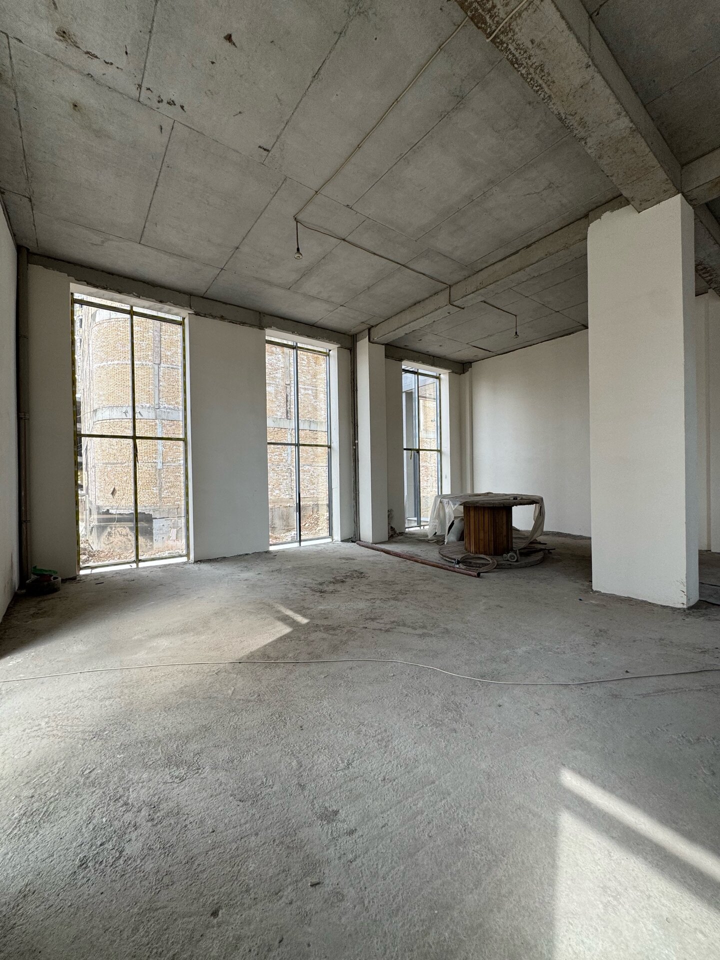 Коммерческая недвижимость 720 м².