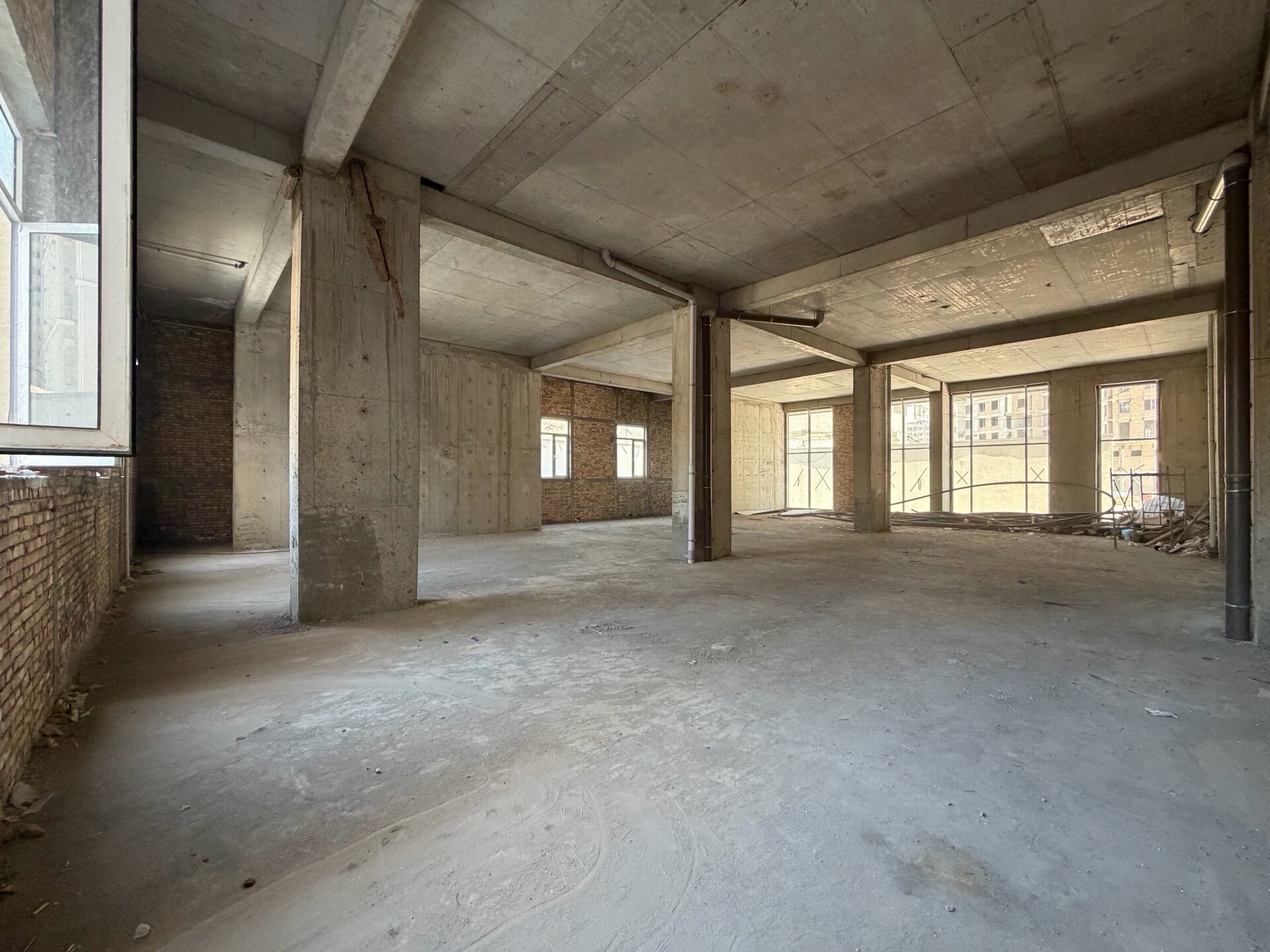 Коммерческая недвижимость 350 м².