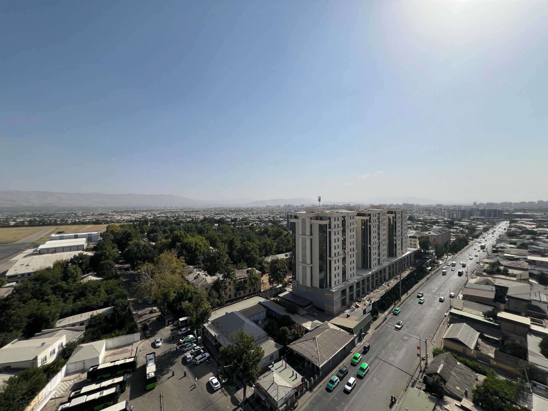 3-комнатная квартира в Душанбе, Шохмансур — фото 6, балкон