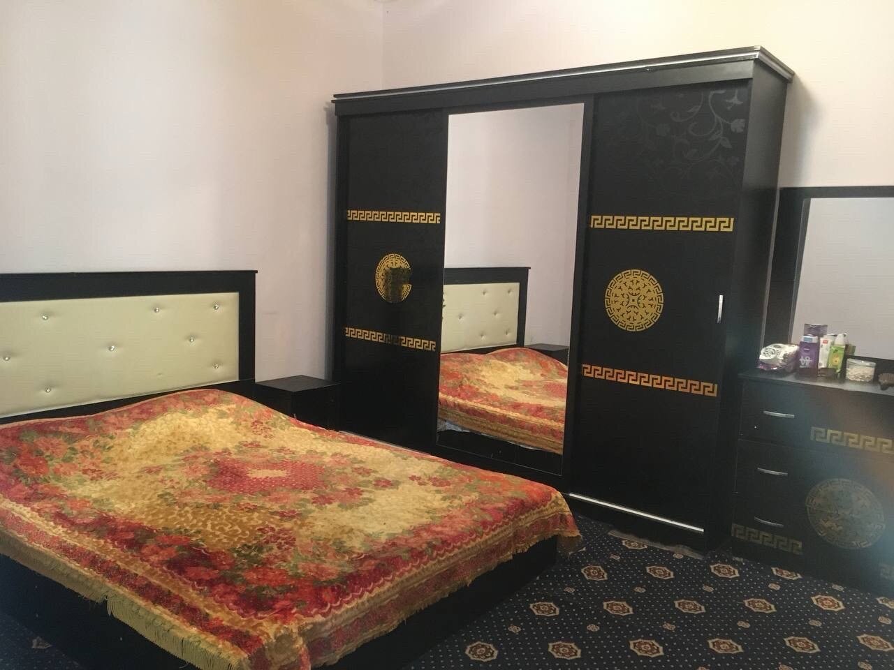 Дом, 6 комнат, 1 этаж.
