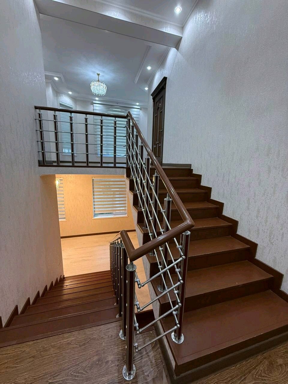 Дом, 5 комнат,  этаж.