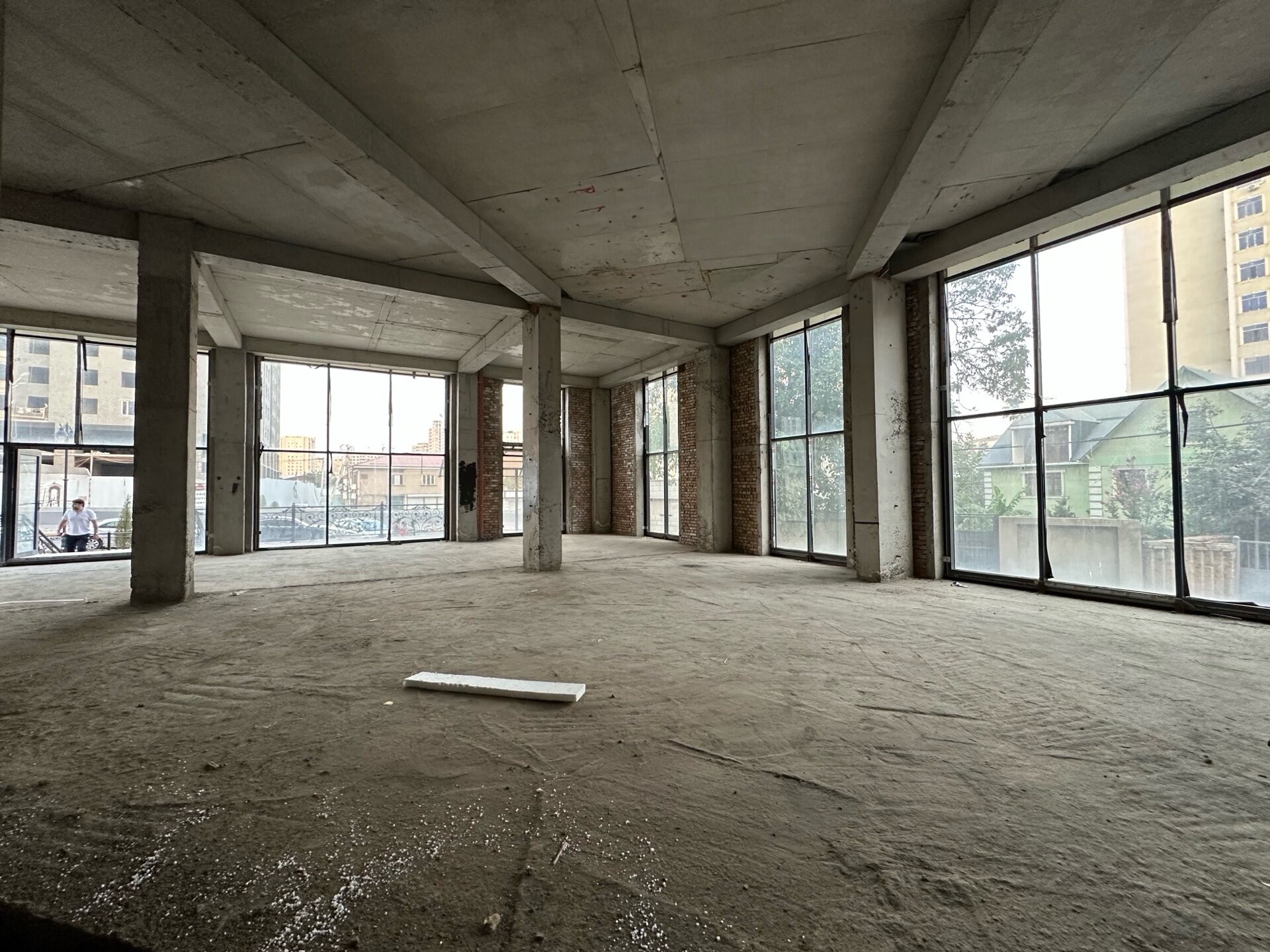 Коммерческая недвижимость 600 м².