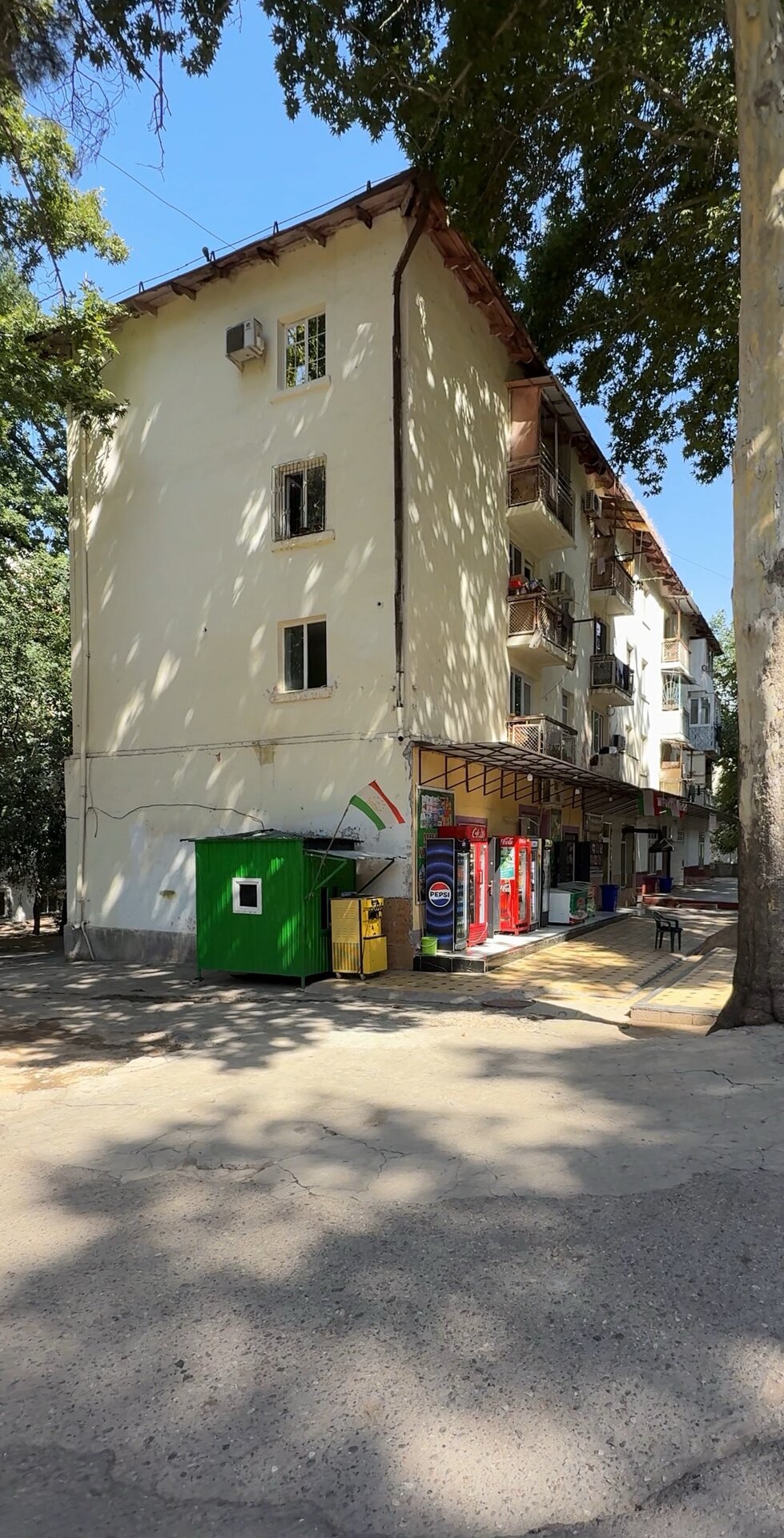Коммерческая недвижимость 74 м².