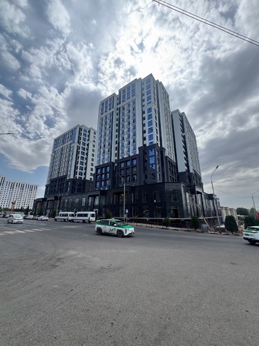 2-комнатная квартира в Душанбе, Исмоили Сомони — фото 1, гостиная