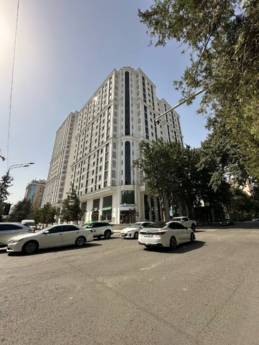 2-комнатная квартира в Душанбе, Исмоили Сомони — фото 1, гостиная
