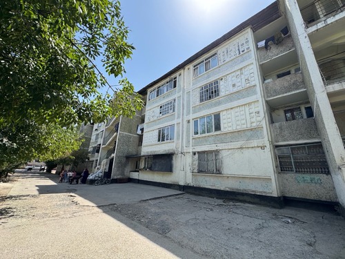 1-комнатная квартира в Душанбе, Фирдавси — фото 1, гостиная