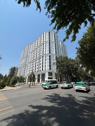 2-комнатная квартира в Душанбе, Исмоили Сомони — фото 1, гостиная